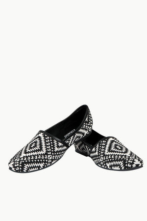 Men's Geometric Jacquard Slip-On Juttis