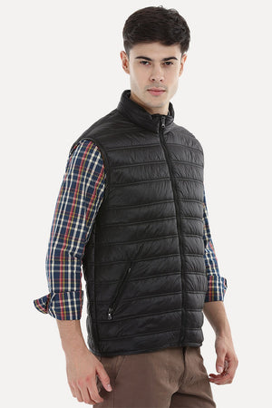 Sleeveless Solid Padded Jacket